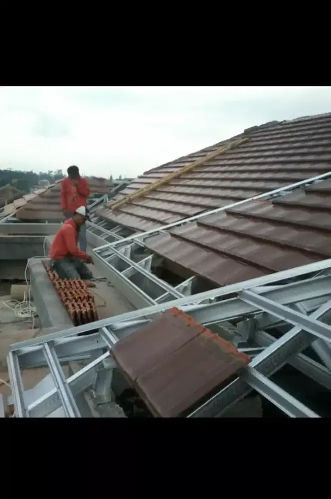 rangka baja atap genteng
