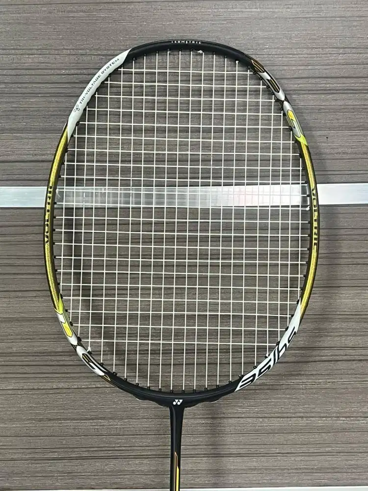 Yonex Voltric 11 DG Slim original BG66 MULUS 95%