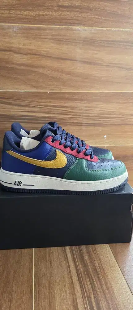 Sepatu second Nike Air Force 1