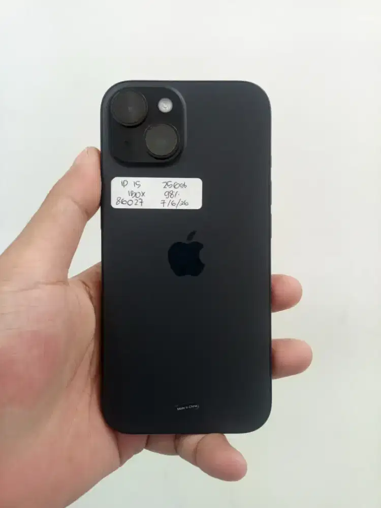 iPhone 15 256GB
