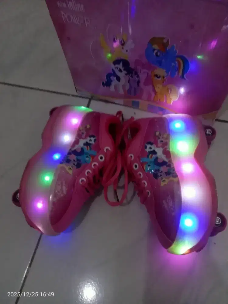 Sepatu Roda Anak - Little Ponny