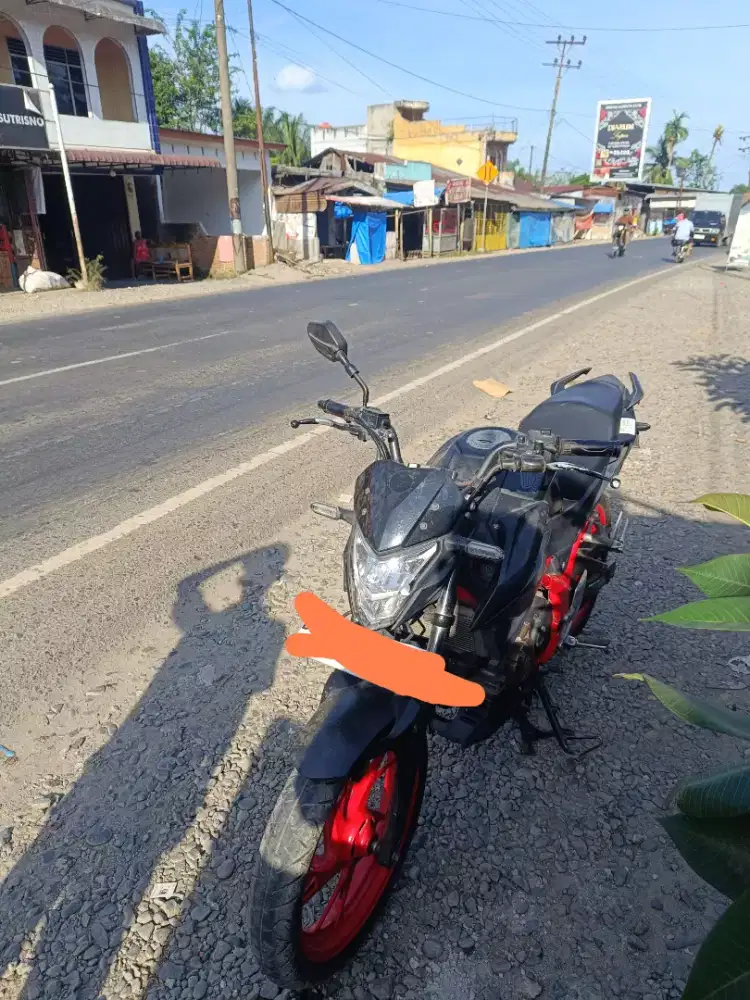 HONDA CB 150 R (second)