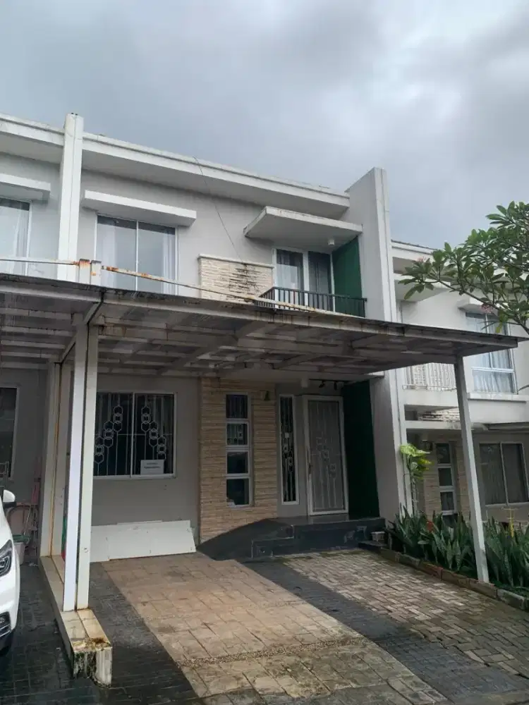 Dijual Rumah Bagus dan Siap Huni di Cibubur Country
