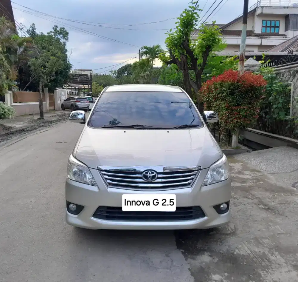 Innova G 2.5 A/T Diesel