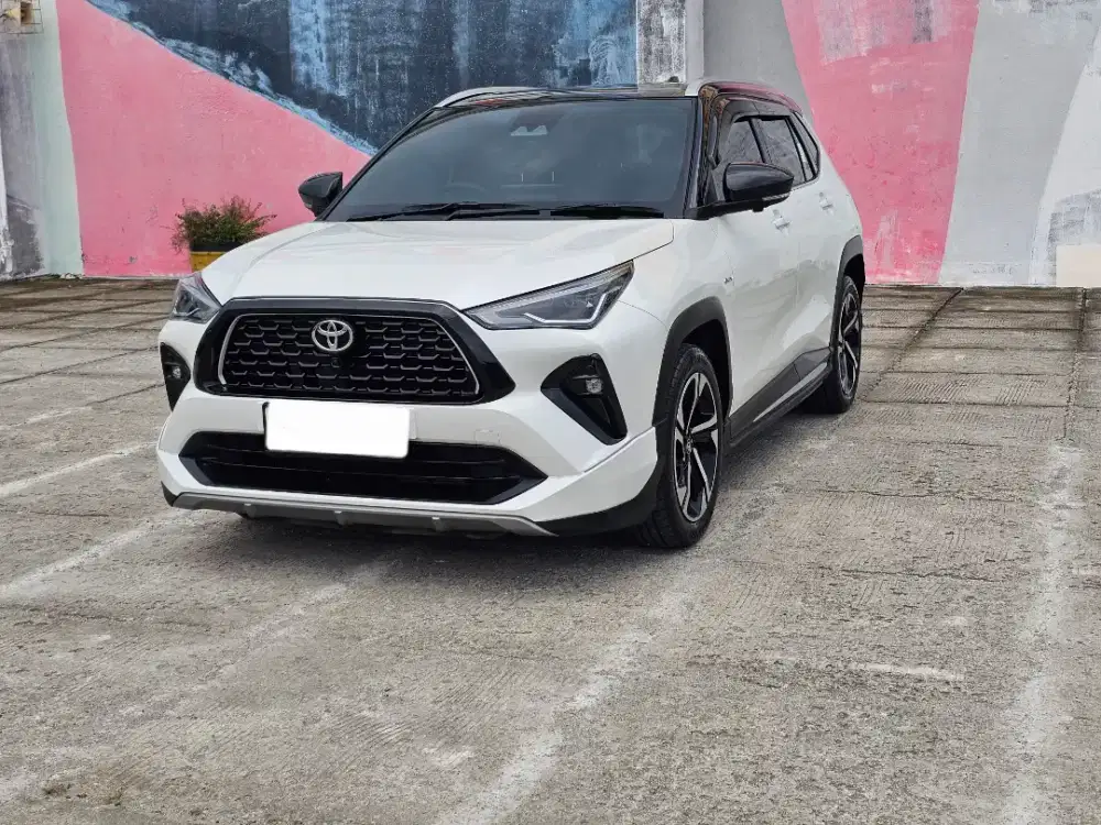 Yaris Cross GR Hybrid 2023 Two tone