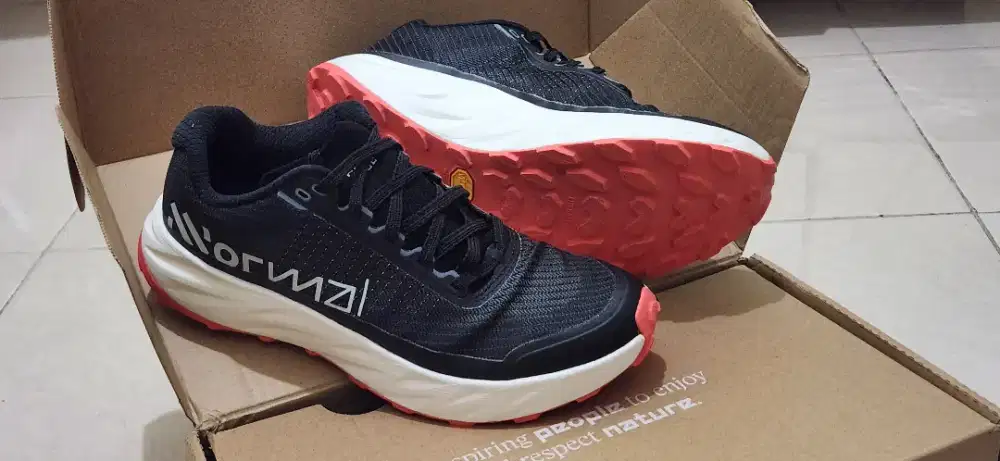 Jual Sepatu Olahraga Trail Running Nnormal Kjerag 2.0