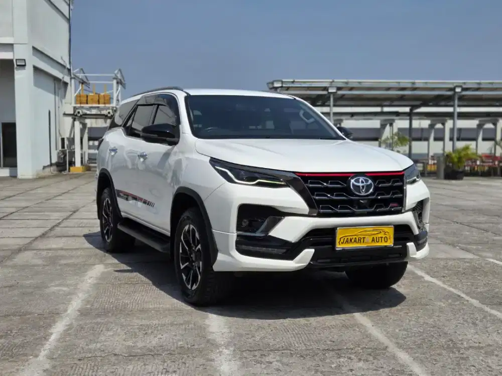 [KM 60RB] FORTUNER 2021 VRZ TRD DIESEL BUKAN GR GARANSI KM ASLI 2022