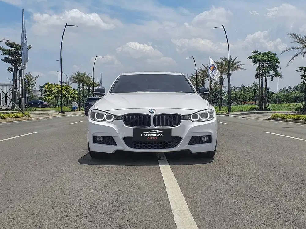 BMW F30 328i SPORT 2014 PUTIH SUNROOF 2015 320i N20 330i C250