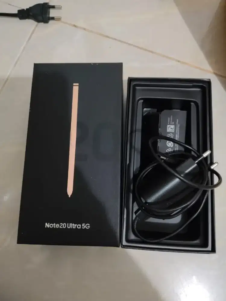 Samsung note 20 ultra bronze 8/256