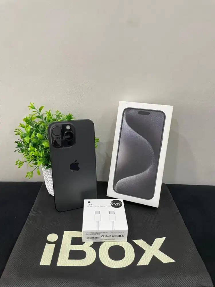IPhone 15 ProMax 256GB iBox Black mulus Fullset Ori BH 91% 3Utool 98