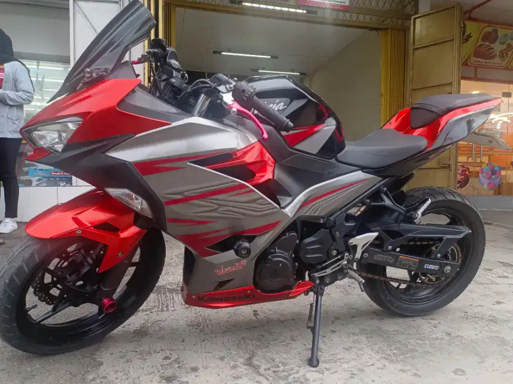 Kawasaki ALL New Ninja fi ABS 250CC Dua Silinder Tahun 2018 Siap Gass
