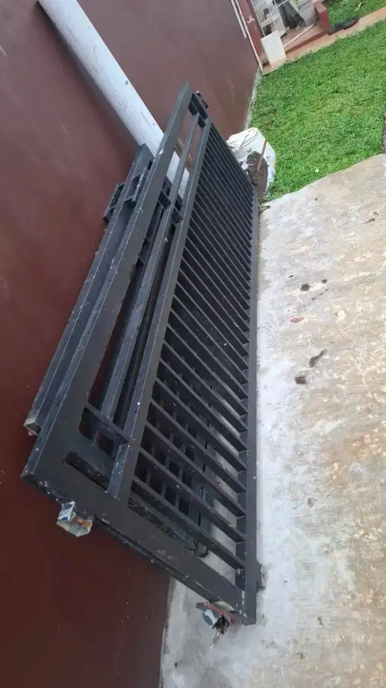 Pager rumah & pintu gerbang kecil