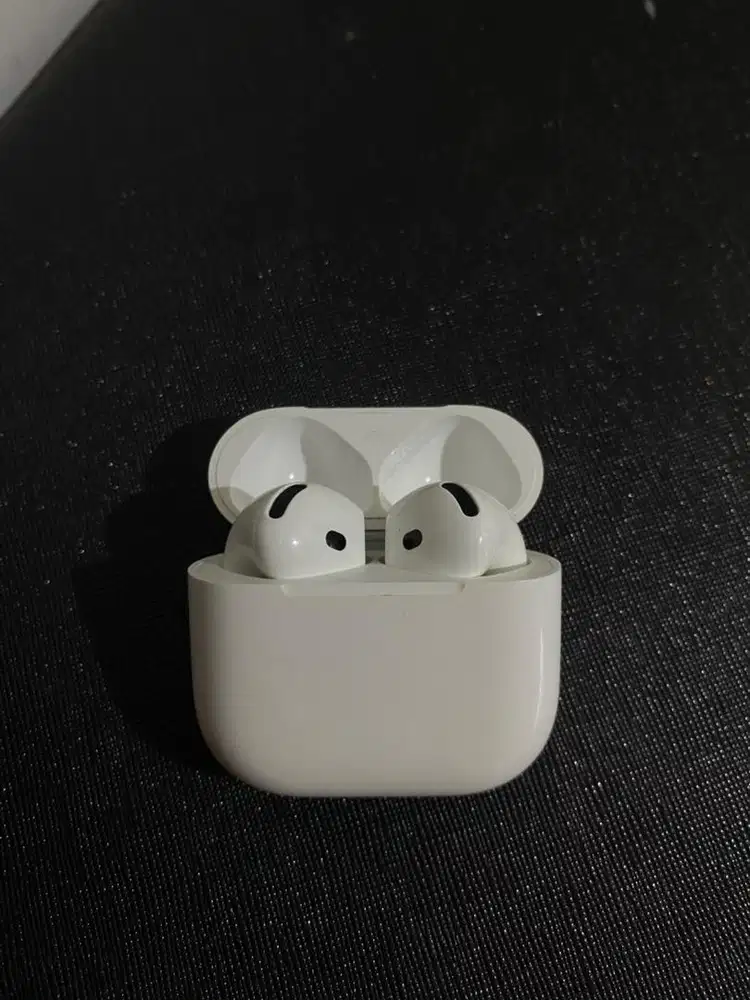 Dijual Cepat Airpods Gen 4 Original