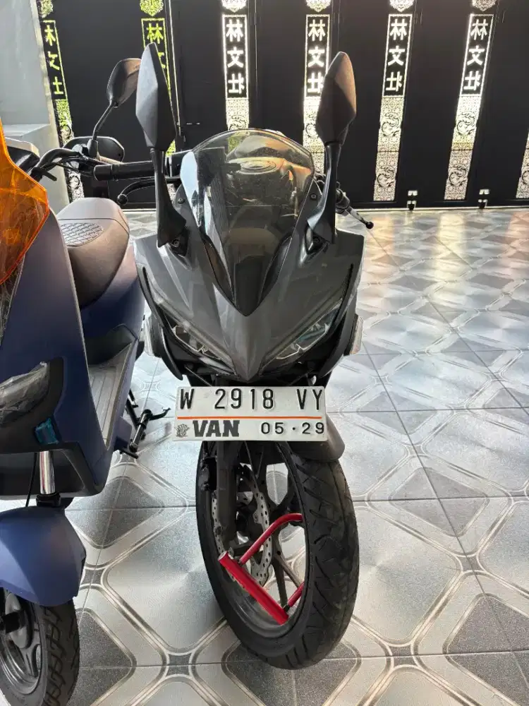 Honda CBR 150R 2019