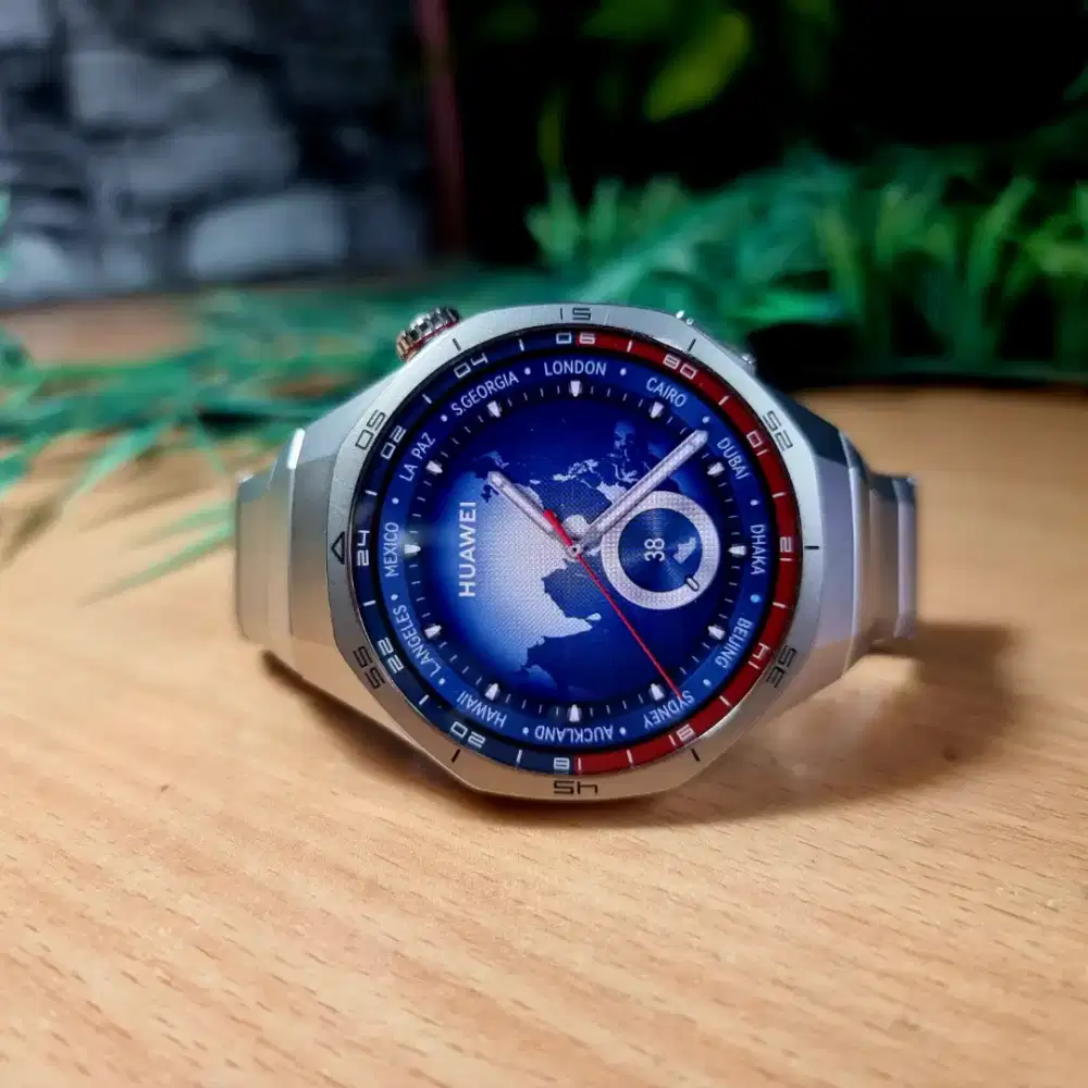 Huawei GT 5 Pro Titanium