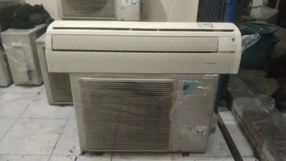 AC second 2pk Daikin thailand