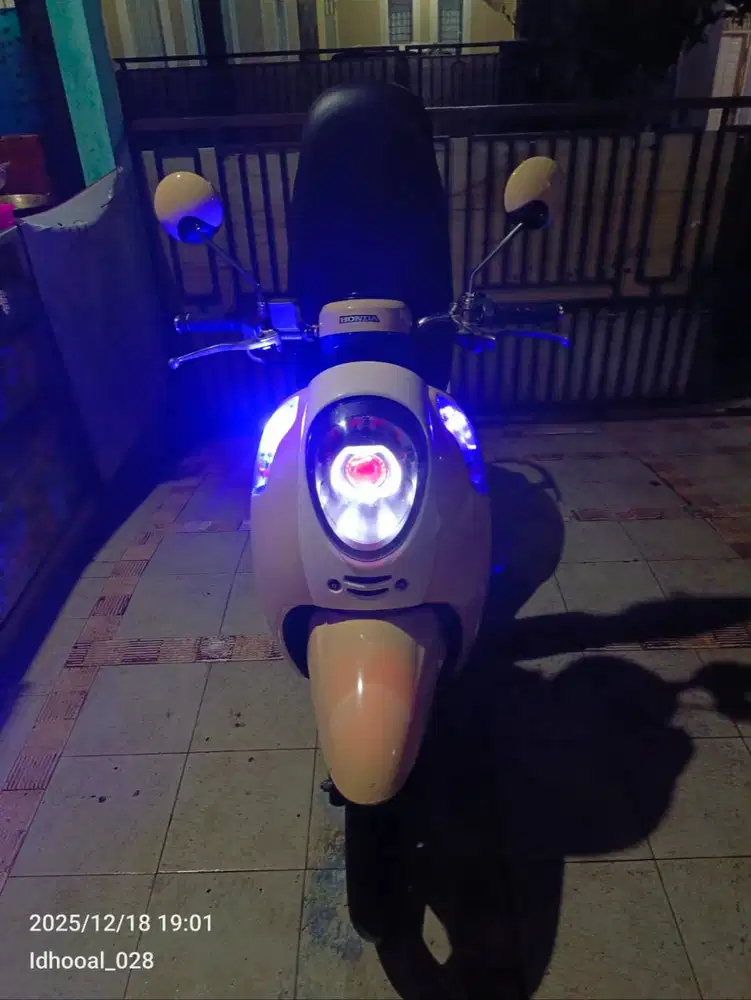 Jual motor Scoopy 2013