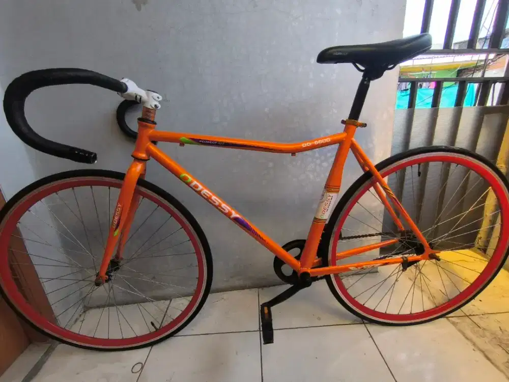 Sepeda Fixed gear