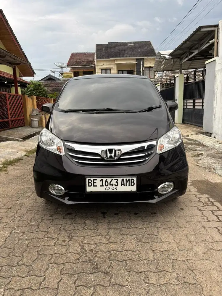 Honda Freed SD 2012 Facelift