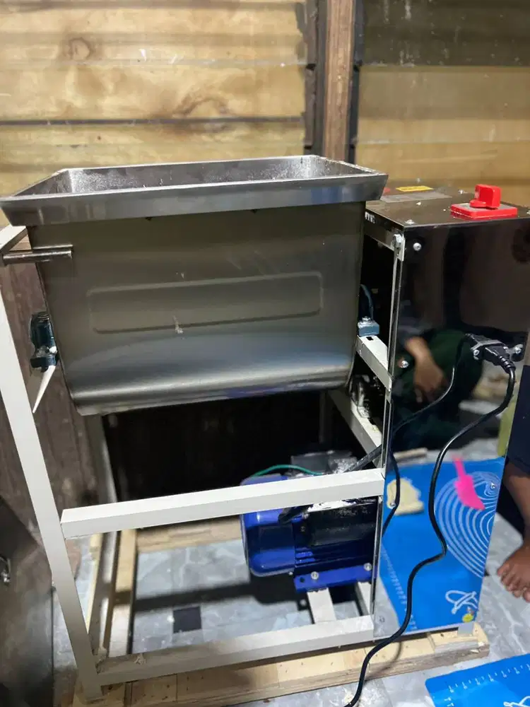 mixser untuk buat mie,basreng,pempek dll