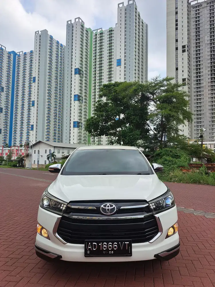 Innova Venturer 2018 Diesel Matic