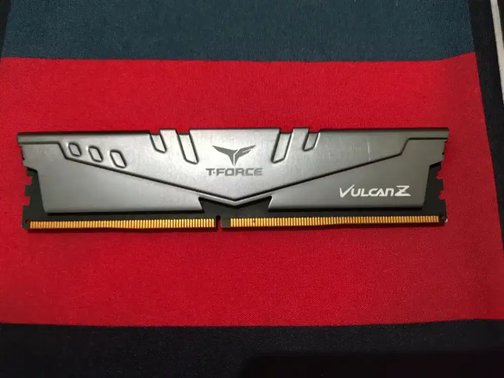RAM T FORCE VULCAN Z RAM 8GB DDR 4 3200MHZ