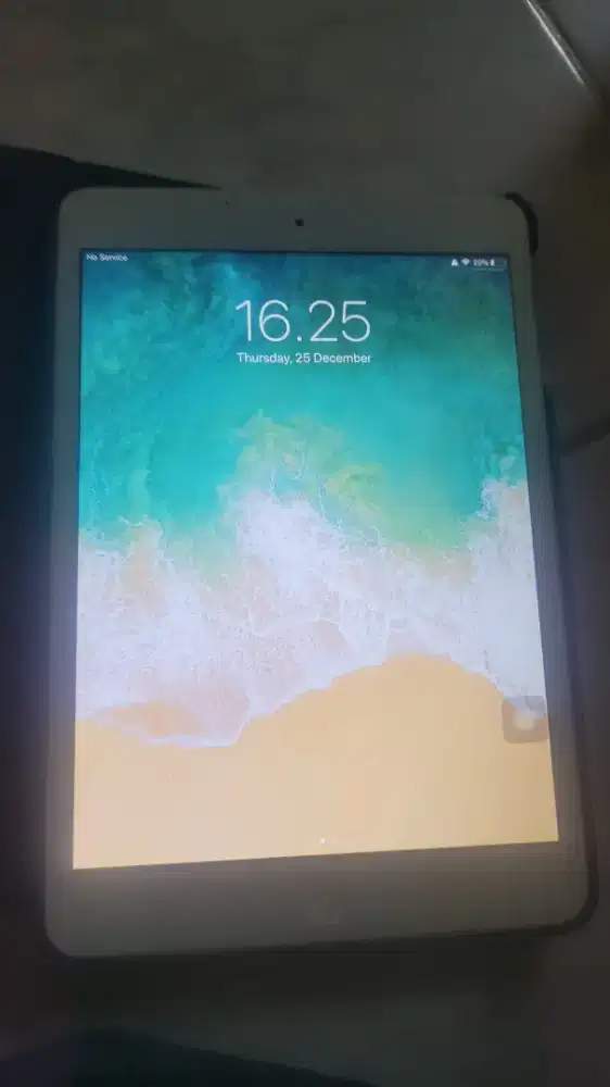 IPAD Mini 2 , 64GB , Cellular dan Wifi. Bebas Icloud