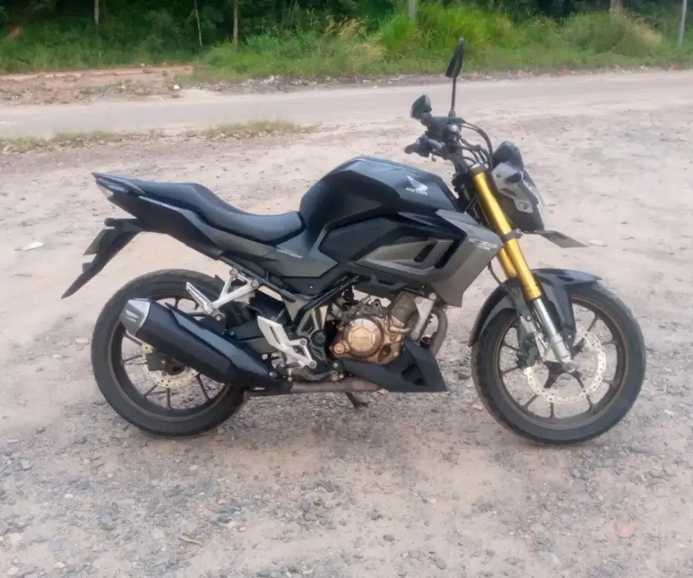 Honda CB150R StreetFire