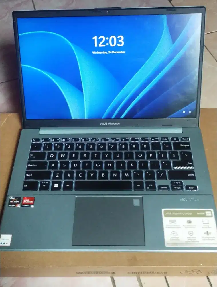 Di jual laptop asus