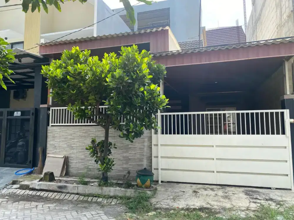 disewakan rumah puri indah blok DA no 38