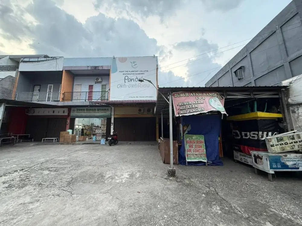 Disewakan Ruko strategis jl paus