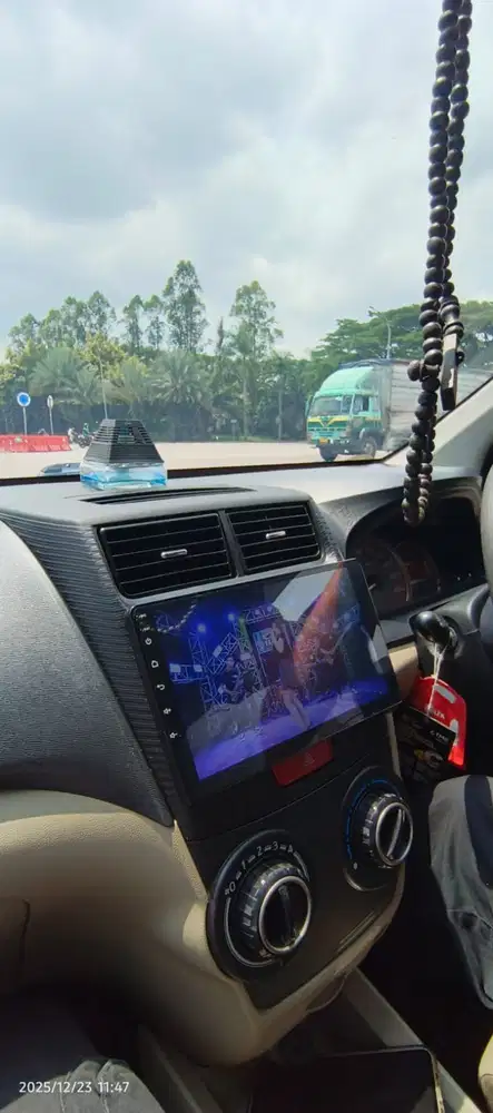 Daihatsu Xenia 2012 Bensin