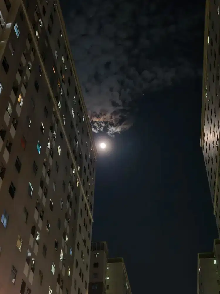 DICARI PENGASUH ANAK