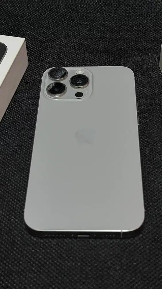 Jual iPhone 16 ProMax 1tb natural titanium