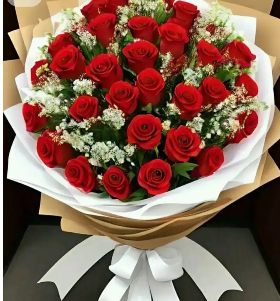 Di cari karyawan wanita yg bisa rangkai Bunga