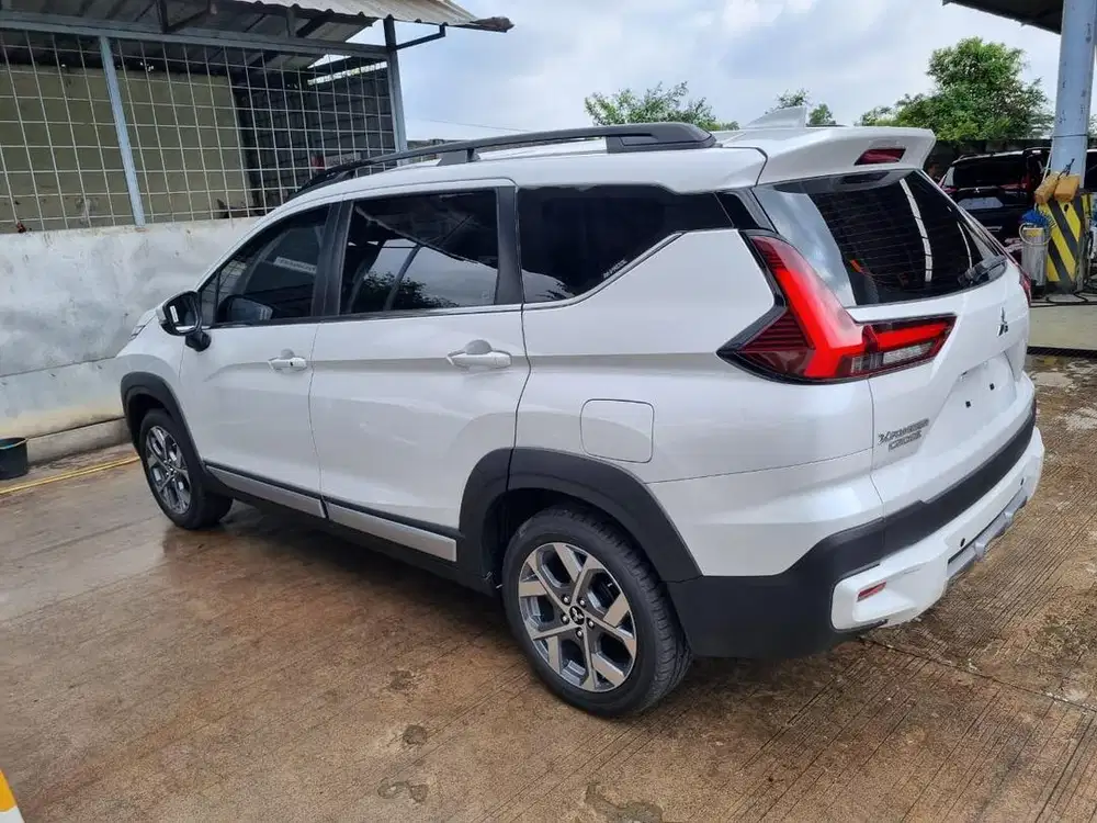 Xpander cross 2024 AT