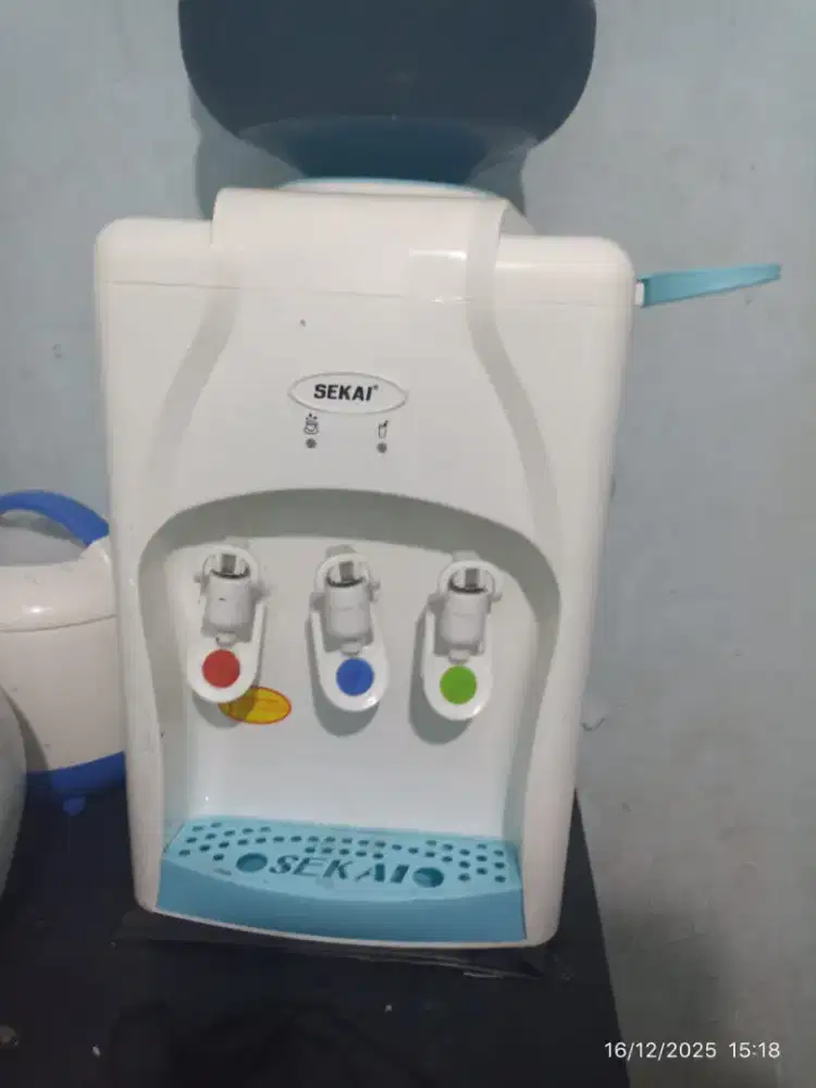 Dispenser sekai plus galon ( panas, dingin, normal)