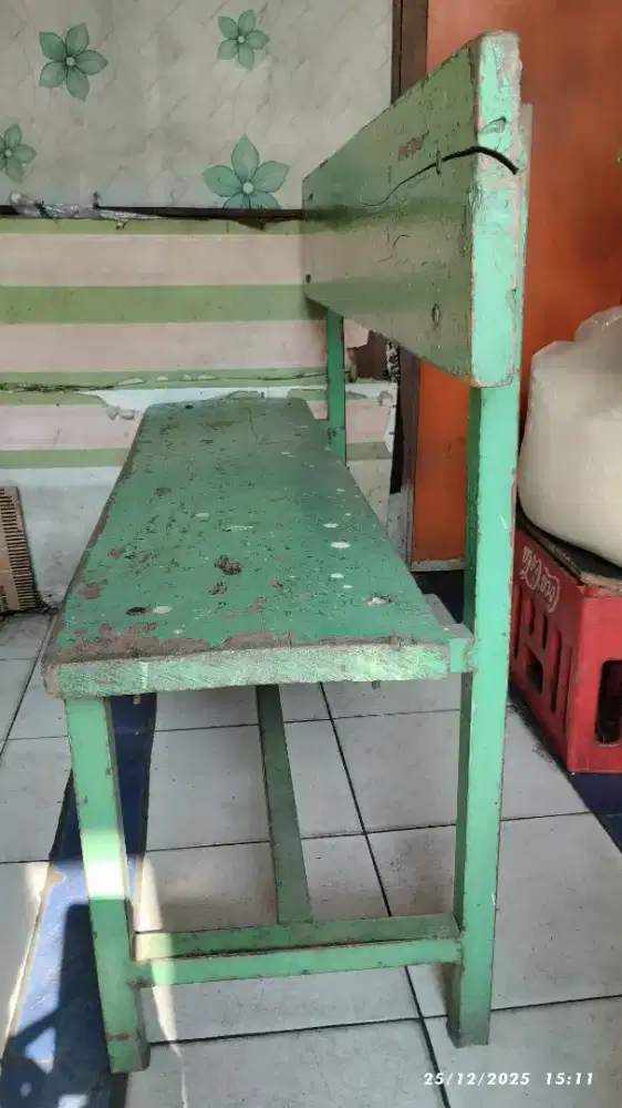 Kursi panjang 1 Meteran