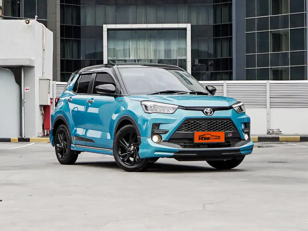 Toyota Raize 2024 two tone