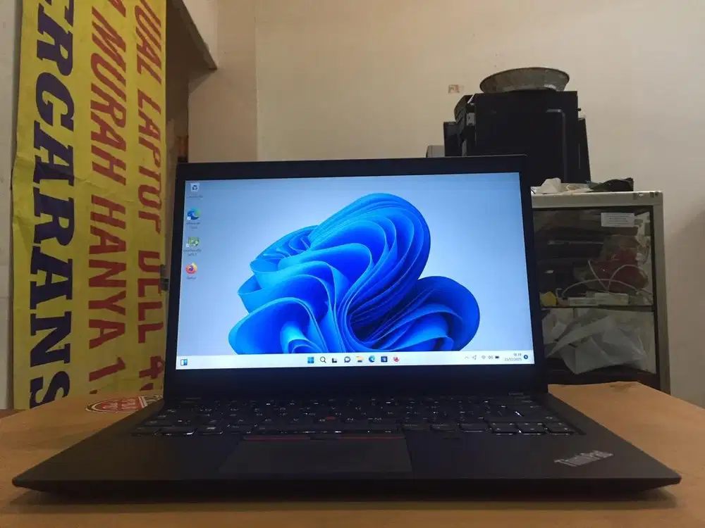 Laptop Lenovo ThinkPad T495S Amd Ryzen 5 Pro Ram 8GB SSD 256GB VGA 2GB