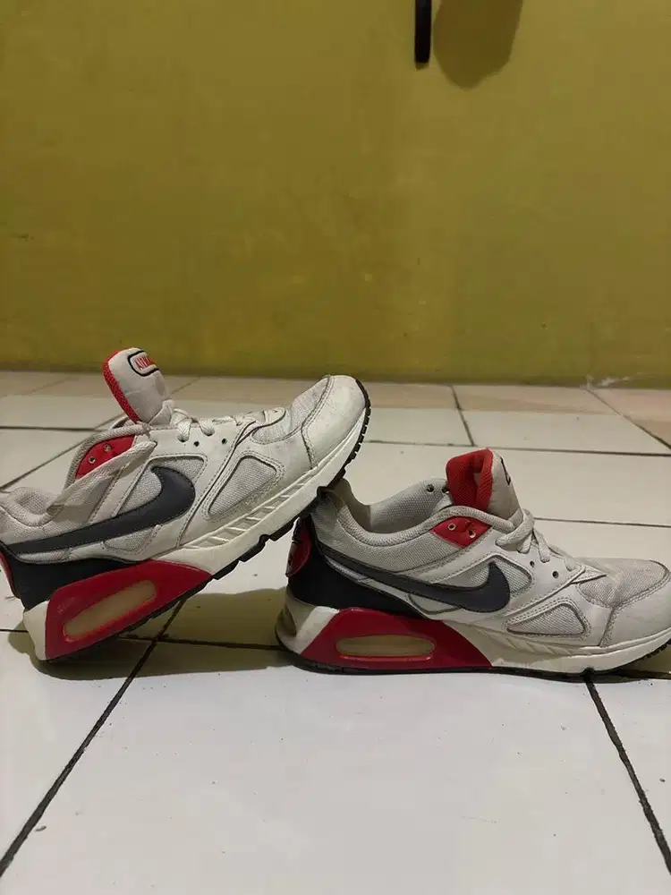NIKE AIRMAX ukuran 41 dn ukuran 40