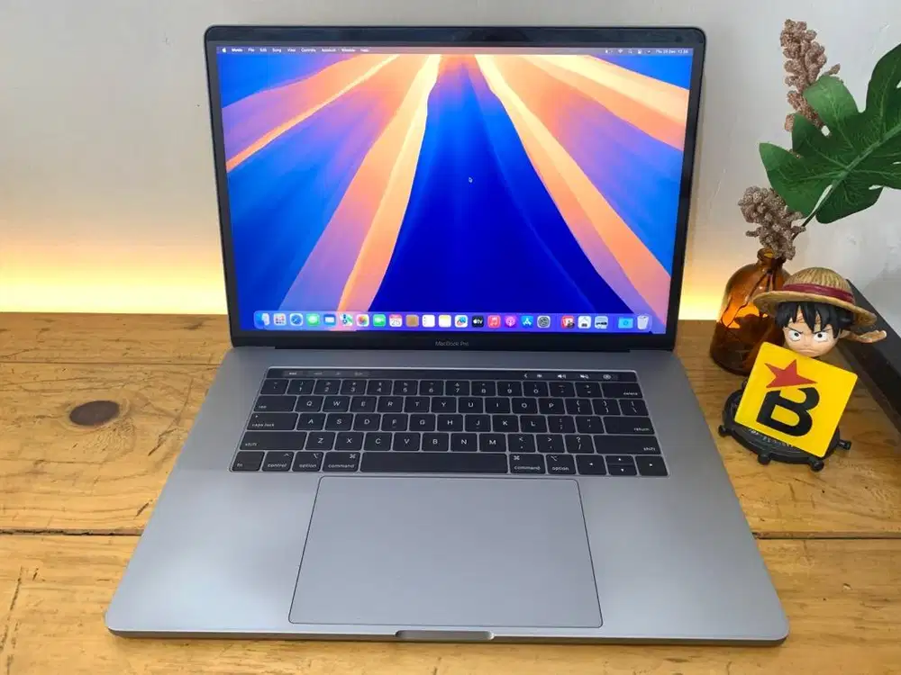 Macbook Pro Retina 15 2019 Touchbar Core i9 Dual VGA Performa Kenceng