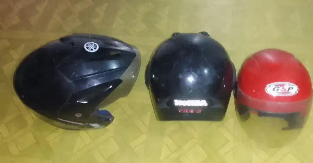 HELM SEPEDA MOTOR