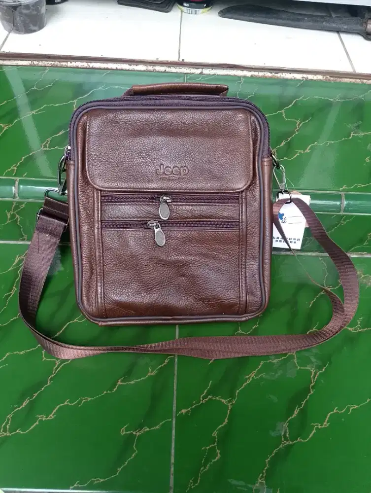 Tas Selempang Kulit Sapi