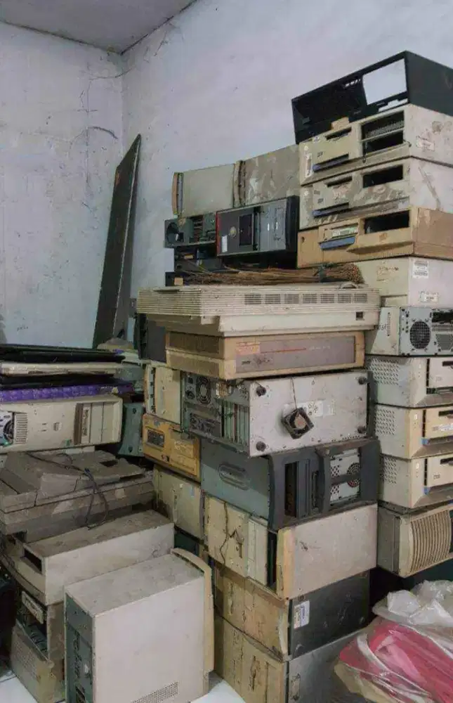 JUAL BELI BARANG BEKAS