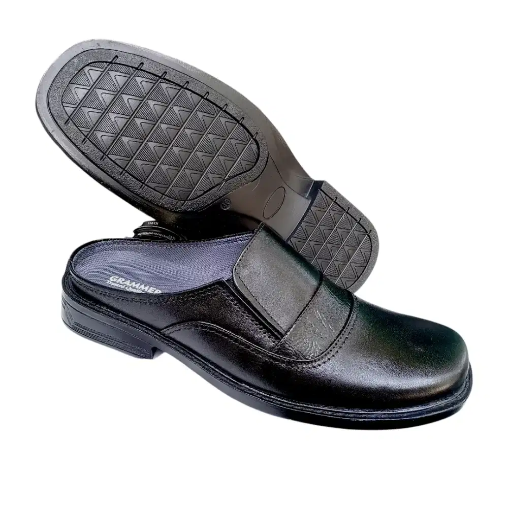 Slop Bustong Kulit Sapi