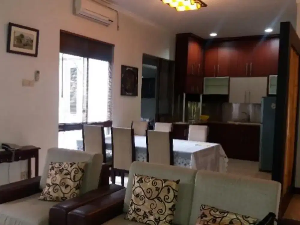 Disewakan Rumah di Kota Baru Parahyangan, Bagus Tatar Ratna Sasih