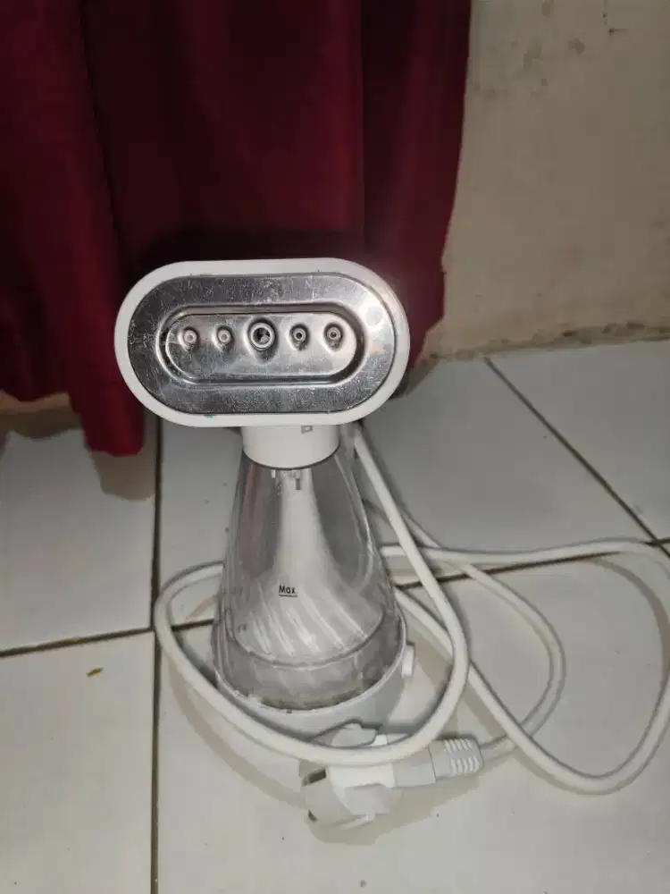 Setrika uap merk pandoma