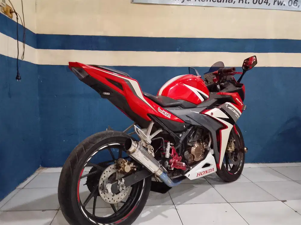 Honda CBR 150 veslift 2019\2018 siap pakai