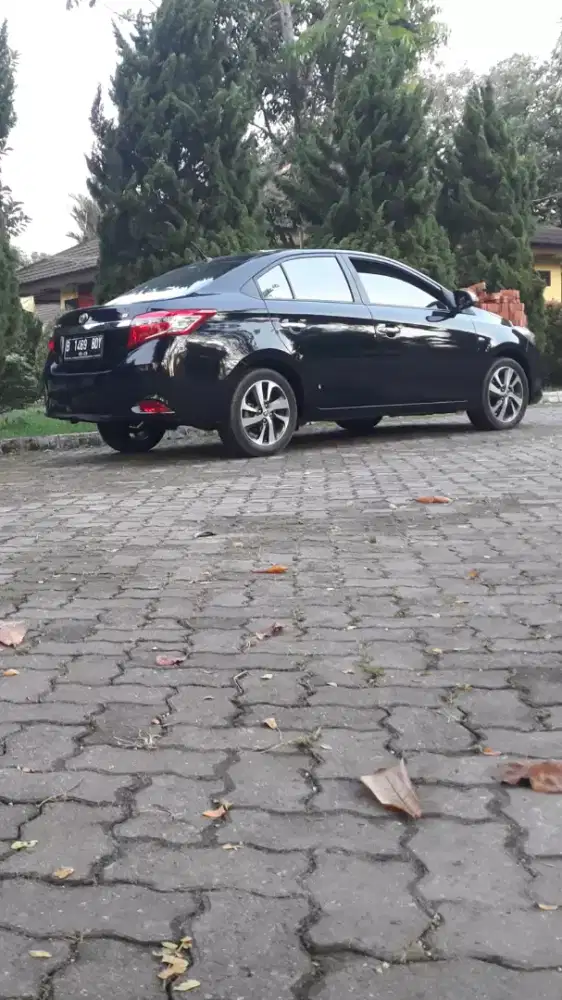 Dijual toyota vios g original 2015 pemakaian pribadi